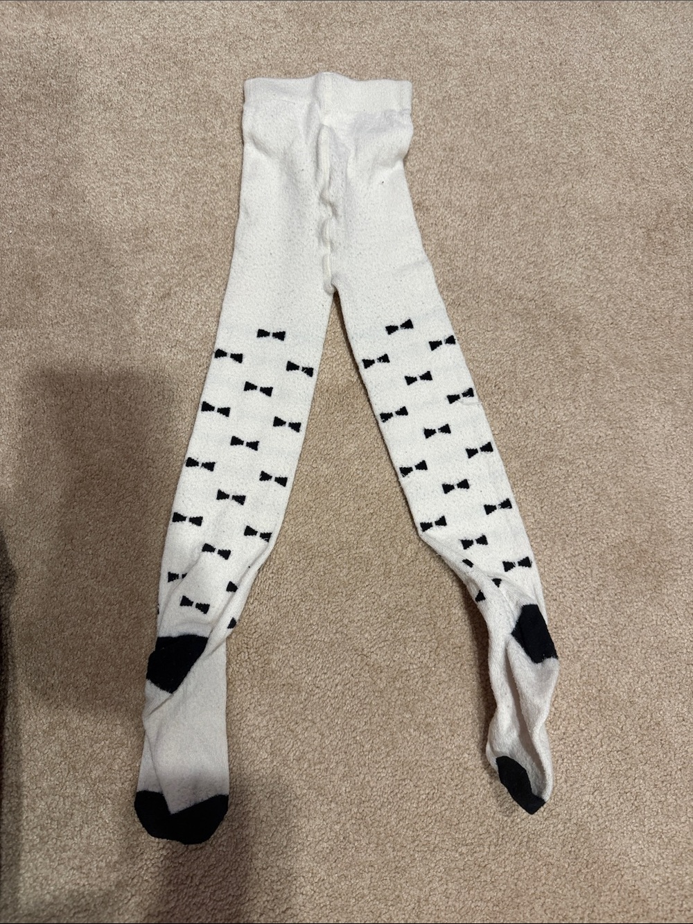 Gymboree White Knee Socks with Black Bow Pattern